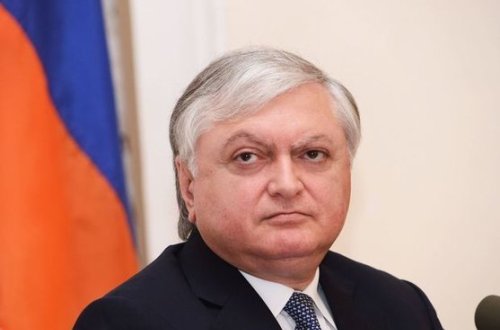 Nalbandya: Yerevan danışıqlardan imtina etmir