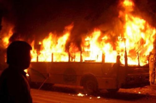 Bakıda avtobus yandı