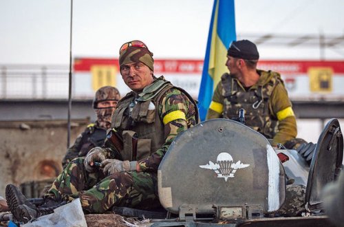 Poroşenko milli qvardiyanı Odessaya