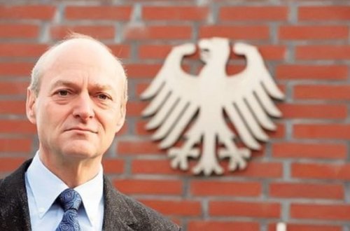 Almaniyanın kəşfiyyat rəisi işdən çıxarıldı