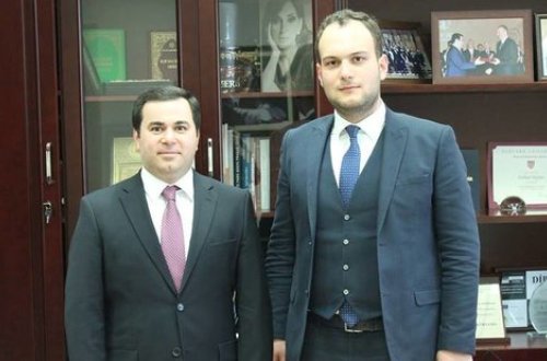 Fərhad Hacıyev İstanbul Böyükşəhər Bələdiyyəsinin Gənclər Məclisinin başçısı ilə görüşdü