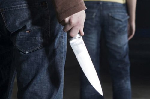 Bakıda bacı və qardaşı döyüb qarət etdilər