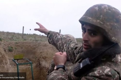 Erməni əsgərlər özlərinə yeni qəbirlər qazır