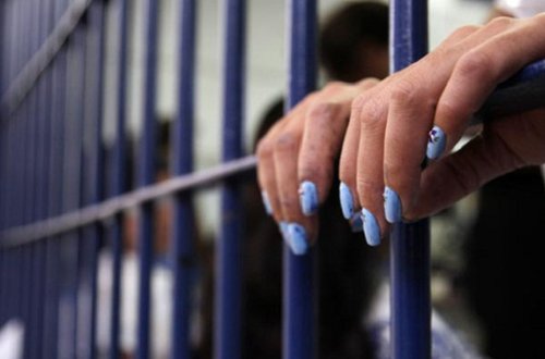 Bakıda oğurluq edən qadın tutulub