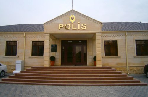 Nardaran sakinləri avtomat və tüfənglərini polisə təhvil verdi