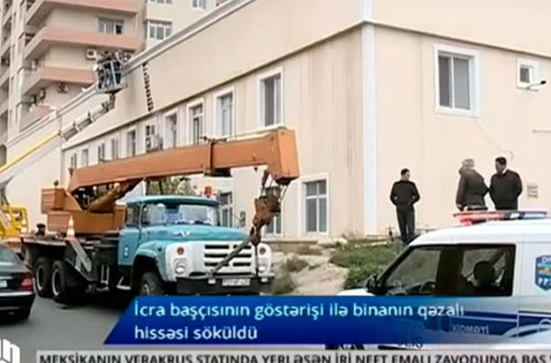 Bakıda güclü külək binanın dam örtüyünü uçurdu