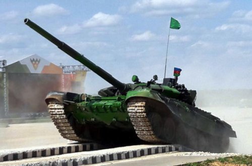 Tankçılarımız hərbçilərin beyəlxalq yarışlarında uğurla çıxış ediblər