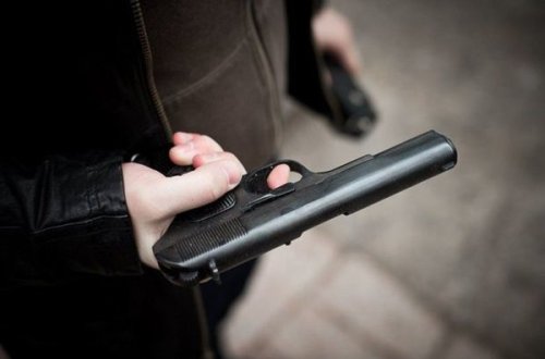 Bakıda restoranda adam güllələdilər