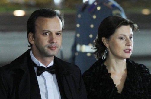 Azərbaycanlı qadın Rusiyanın ən zəngin məmur arvadı oldu