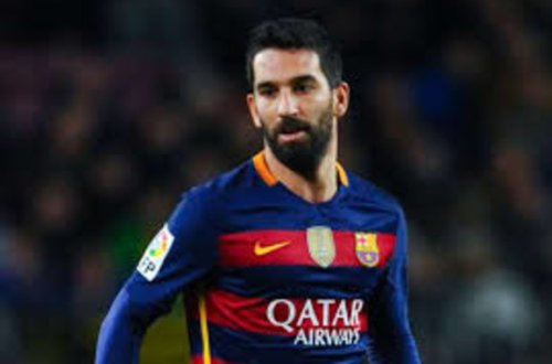 Arda Turan Azərbaycana dəstək oldu