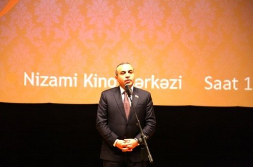 Şuranın dəstəyi ilə hazırlanan “Ağdam. 5 fraqment” filmi təqdim edildi