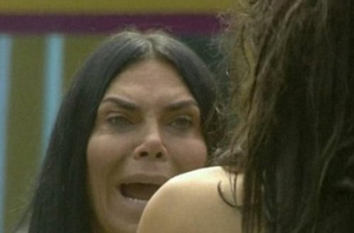 Canlı yayımda biabırçı söyüşlər və dava