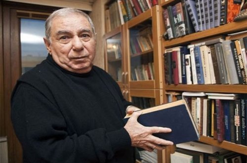 Əkrəm Əylislini 3 ilə qədər