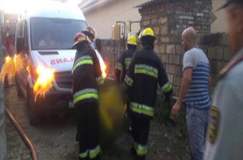 52 yaşlı qadın öz evində yanaraq öldü