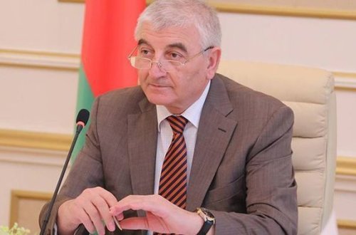 Məzahir Pənahov yenidən