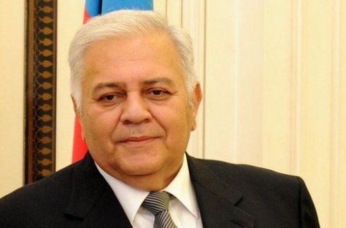 Spikerdən deputatlara jest