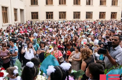 12 illik təhsillə bağlı