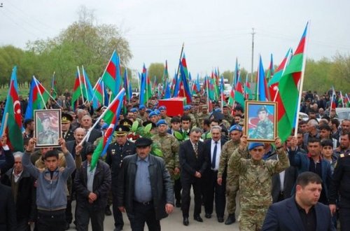 Daha bir şəhidimiz son mənzilə yola salındı