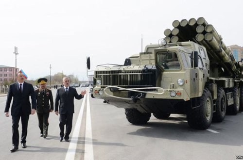 Ordumuz müasir silahları hardan alıb?