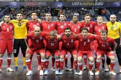 Millimiz dünya reytinqində mövqeyini qorudu