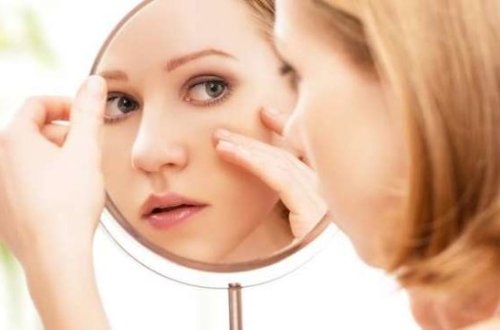 Gözaltı qara ləkələrdən qurtulun