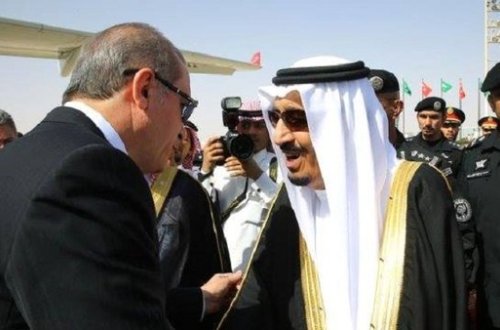 Kral gülləkeçirməz otaqda qalacaq