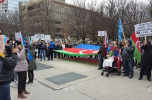 Kanadada erməni işğalçılığına qarşı aksiya
