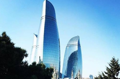 Medvedev Bakı ilə İrəvanı belə müqayisə etdi