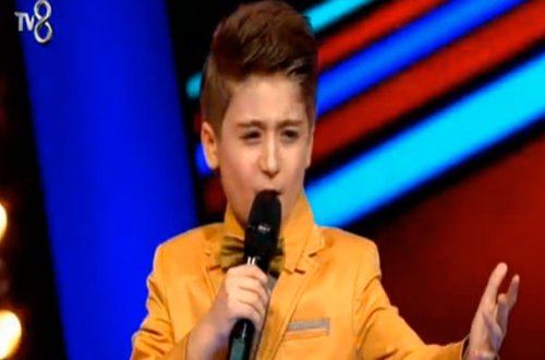 Balaca Atilla Türkiyəni səsi ilə təəccübləndirdi