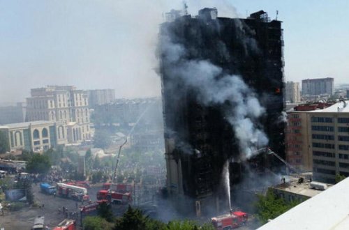 Binəqədidə yanan binaya görə həbs olunan məmur