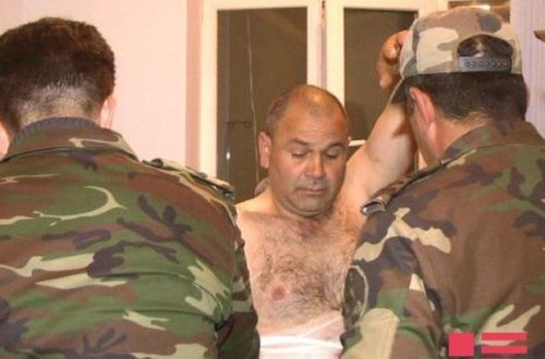 Düşmən FHN-nin işçisini yaraladı