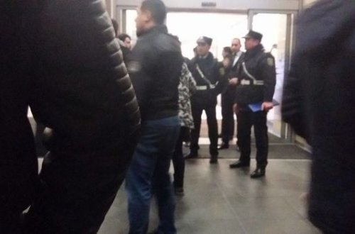 28 Mall-da bomba həyəcanı