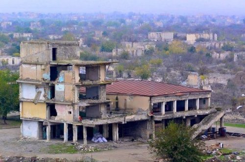 Ermənilər döyüş bölgəsindən qaçırlar