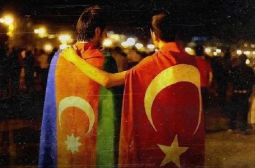 Türkiyə səninlə, Azərbaycan