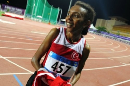 Türkiyəli məşhur atlet 2 il yarışlardan uzaqlaşdırıldı