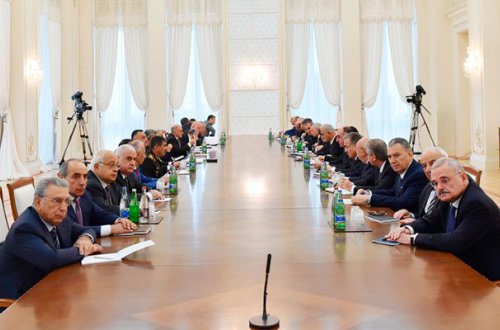 Nazirlərin əhali ilə görüş vaxtı