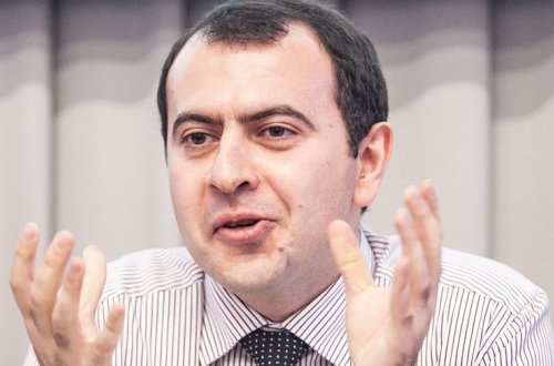 Azərbaycanlı alim “Jean Monnet Kürsüsü Sahibi” mükafatına layiq görüldü