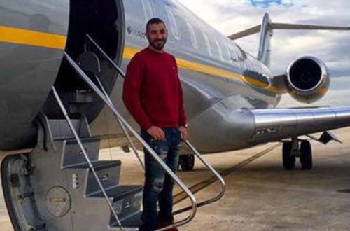 Ulduz futbolçu özünə təyyarə aldı