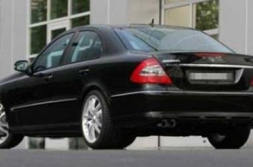 Məmurun xidməti maşını şöbəyə aparıldı