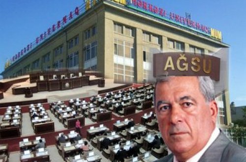 Ərəstun Cavadovun bacısı vətəndaşı təhqir və təhdid edir