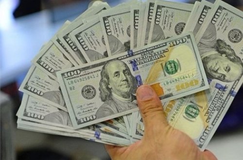 Dollar kreditləri 1.05-ə endirilir