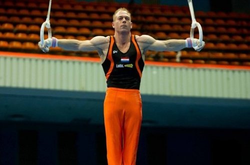 Rioda daha bir qalmaqal