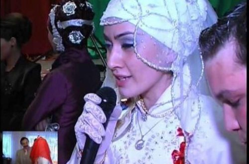 Toyda gəlinin oxuduğu şeir hamını ağlatdı