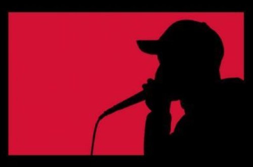 Atasını ağzını açmağa peşman elədi