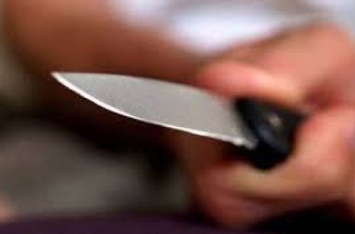 Qubada 20 yaşlı gənc bıçaqlanıb