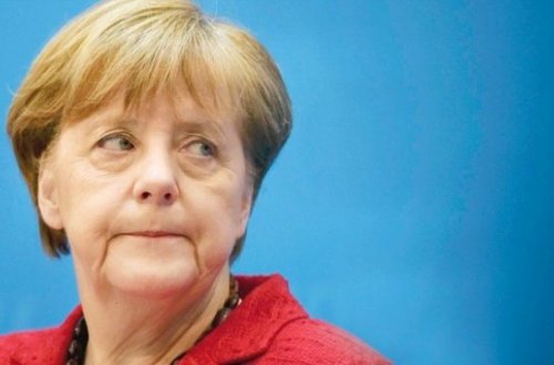 İngilislər Merkelə qarşı: `Avro zonanı tərk edin`