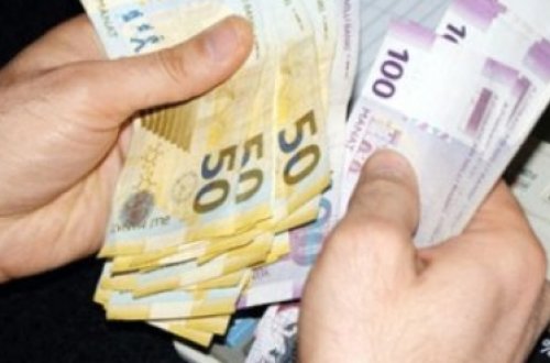 Azərbaycanda ən yüksək əmək haqqını onlar alıb