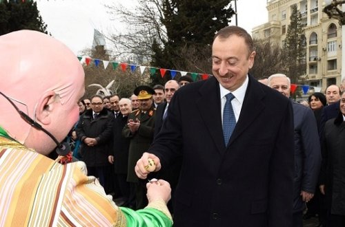 Prezident Novruz şənliyində