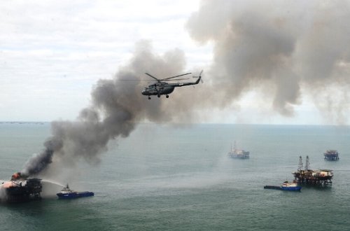 İtkin düşmüş neftçilərilə bağlı