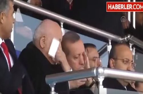 Ərdoğan göz yaşlarına sahib çıxa bilmədi